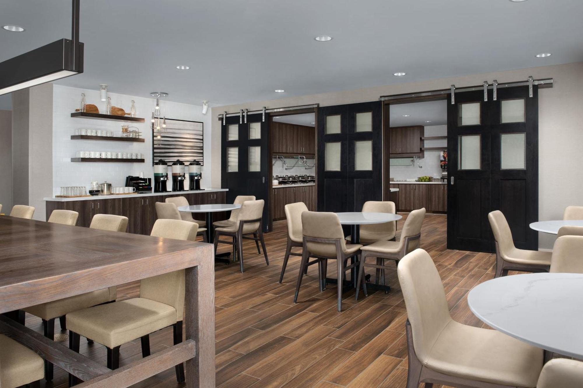 Residence Inn By Marriott Fresno Clovis Exterior photo